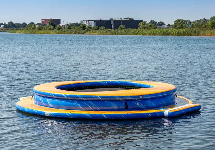 Aquatrampoline Round
