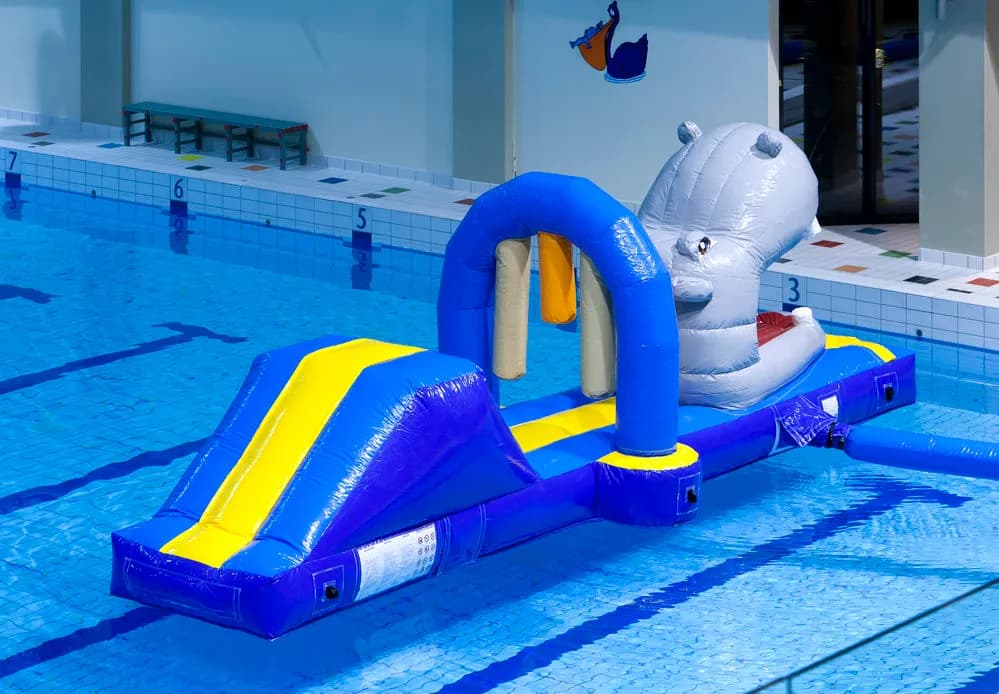 Aqua Run with slide Hippo 7m