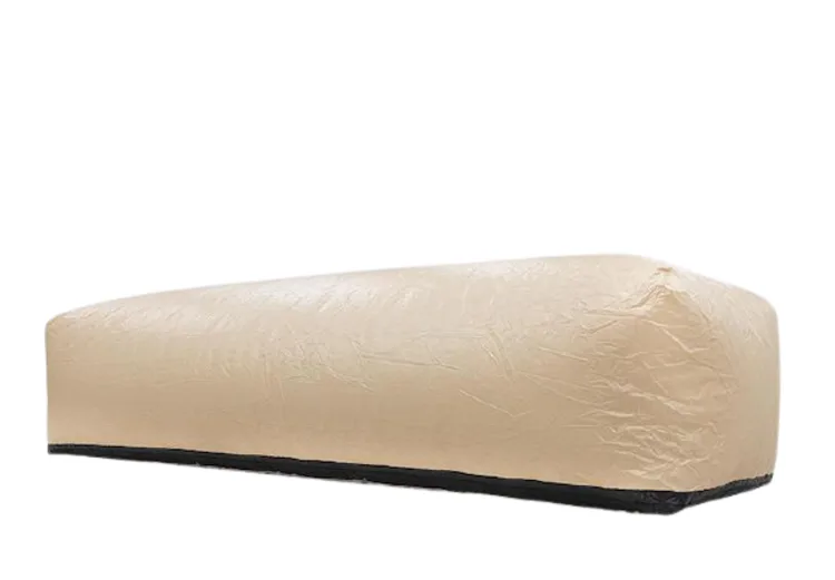 Outdoor Car Capsule - 671 x 229 x 203 cm