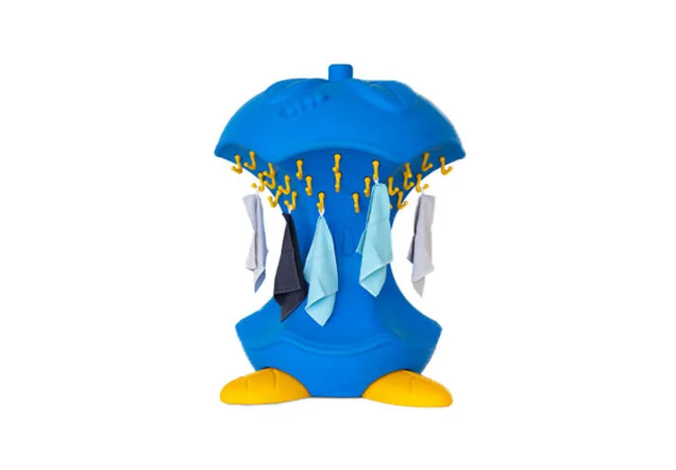 Cloth hanger blue